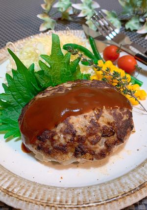 焼き麩入り★我が家のジューシーハンバーグ-レシピのメイン写真