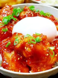 鶏胸肉のヤンニョムチキン丼-レシピのメイン写真