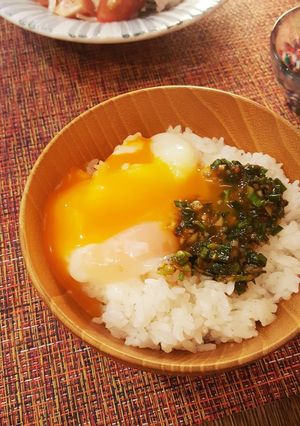 辛味ニラと温泉玉子のTKG(o^^o)♪-レシピのメイン写真