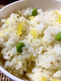 混ぜるだけ たくあんと枝豆の混ぜ込みご飯-レシピのメイン写真