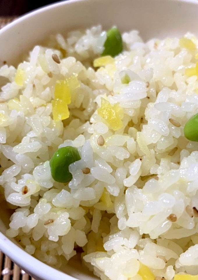 混ぜるだけ たくあんと枝豆の混ぜ込みご飯-レシピのメイン写真