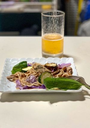 簡単！豚肉と夏野菜の紫パスタ♪-レシピのメイン写真