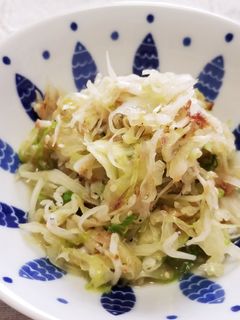 ☆キャベツ大量消費♪しらす・鰹節炒め☆-レシピのメイン写真