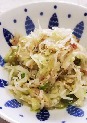 ☆キャベツ大量消費♪しらす・鰹節炒め☆-レシピのメイン写真