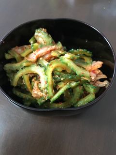 さっぱりおつまみ!ゴーヤとキムチの和え物-レシピのメイン写真