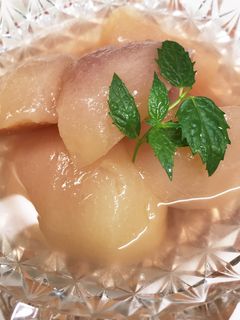デザートコンポート 本日の仕込み】白桃のコンポート デザート編 - 福山市の洋食屋
