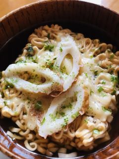 おやつラーメン●チーズ&ちくわ/ちーちく-レシピのメイン写真