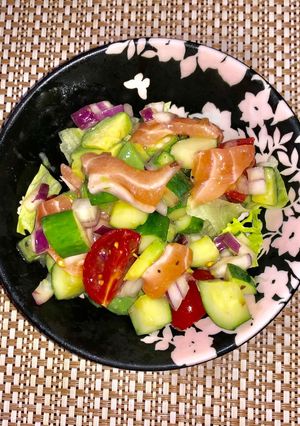 ドレッシングで簡単にロミロミサーモン-レシピのメイン写真