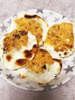 簡単✧餃子の皮deパリパリチーズおつまみ-レシピのメイン写真