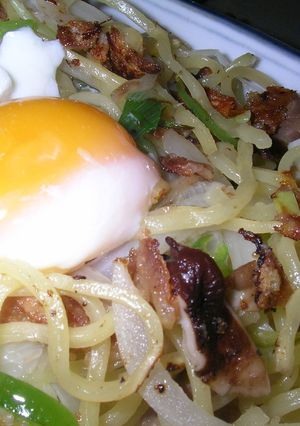 野菜たっぷりでも簡単♪イカ天 塩焼きそば-レシピのメイン写真