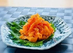 お弁当に♬ヒラヒラ人参塩麹きんぴら-レシピのメイン写真