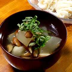 รูปของ アレンジそうめん 冷たい冬瓜スープで