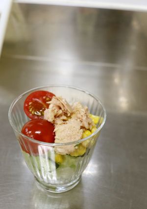 夏野菜カップサラダ-レシピのメイン写真