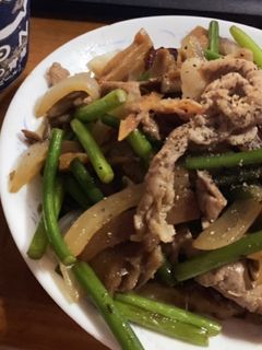 豚肉とにんにくの芽の中華炒め-レシピのメイン写真