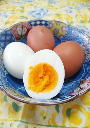 放置で簡単！つるんと茹で卵のむき方♬-レシピのメイン写真