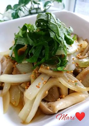 大葉香る♪黒はんぺんのバター麺つゆ炒め-レシピのメイン写真