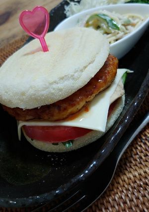 ピリ辛フレッシュなBBQバーガー♪-レシピのメイン写真