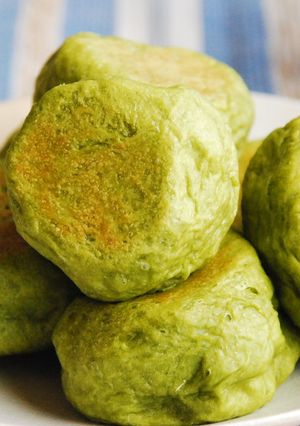 フライパンで作る☆桑抹茶のテーブルパン-レシピのメイン写真