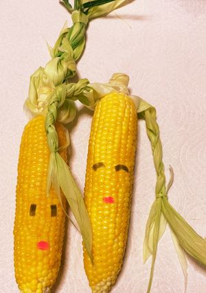 超簡単インスタ映えする蒸しとうもろこし-レシピのメイン写真