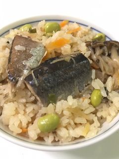 秋刀魚と枝豆の炊き込みご飯-レシピのメイン写真