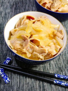 簡単！豚バラ丼☆とろとろ玉葱-レシピのメイン写真