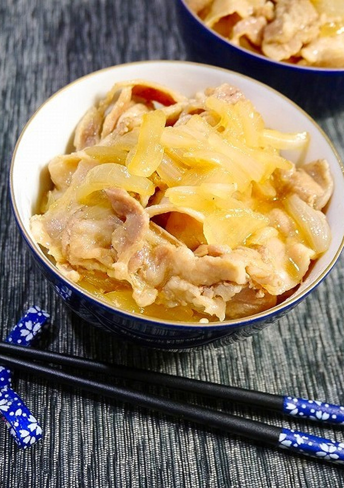簡単！豚バラ丼☆とろとろ玉葱-レシピのメイン写真