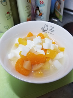 子供の喜ぶ牛乳寒天フルーツ入り-レシピのメイン写真