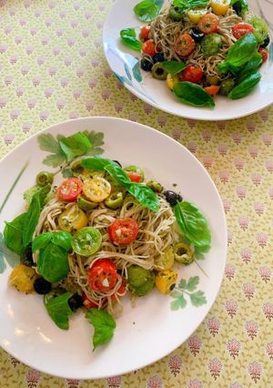 カラフルトマトとバジルの冷製パスタ-レシピのメイン写真