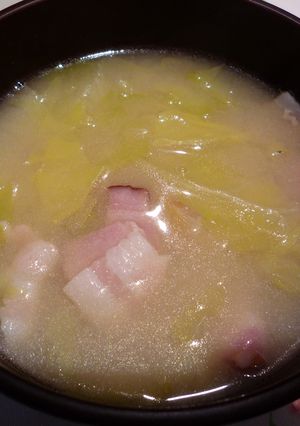 キャベツとベーコンのお味噌汁-レシピのメイン写真