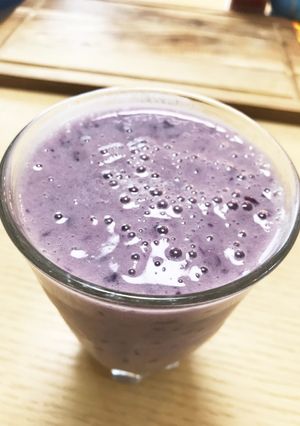 プロテインをおいしく☆ぶどうスムージー-レシピのメイン写真