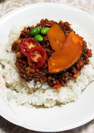 １日の半分の野菜が摂れるドライカレー-レシピのメイン写真