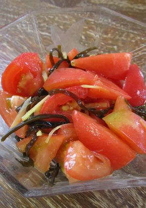 簡単 小鉢!トマトの塩昆布和え-レシピのメイン写真