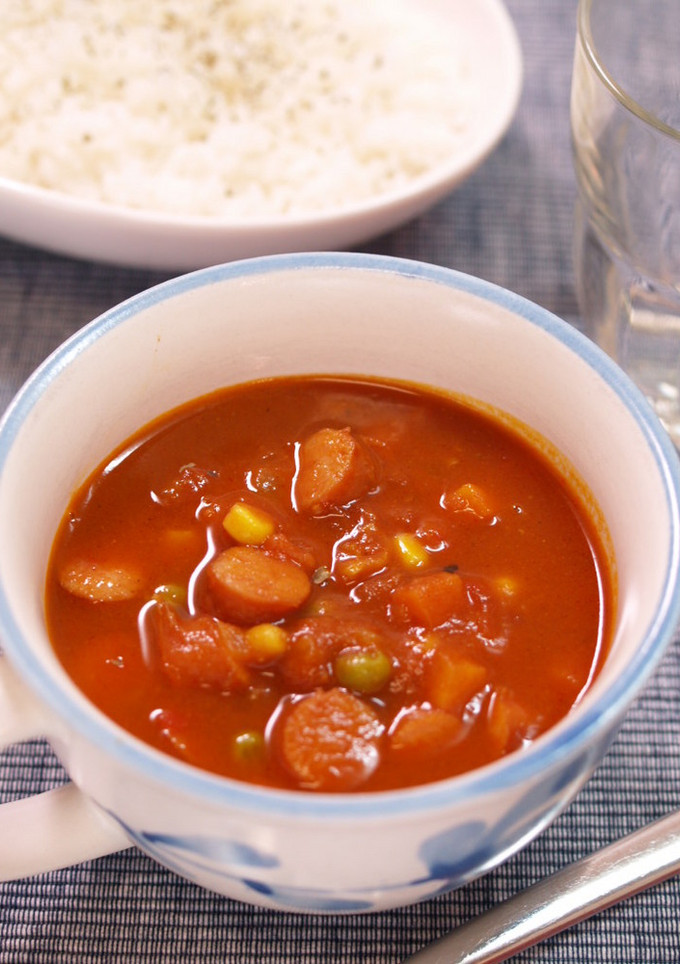 トマトとソーセージの簡単スープカレーライス-レシピのメイン写真