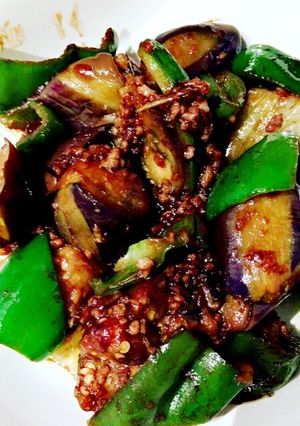 茄子とピーマンと挽肉の甜麺醤炒め-レシピのメイン写真
