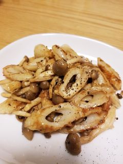 ご飯がすすむ⭐しめじと竹輪のマヨポン炒め-レシピのメイン写真