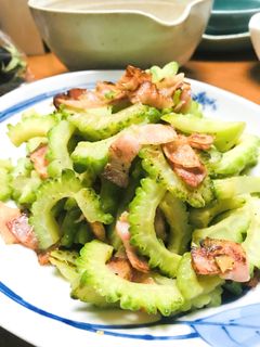 シンプル!シャキシャキゴーヤ炒め-レシピのメイン写真
