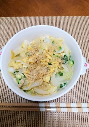 簡単〜甘い玉ねぎの卵とじ-レシピのメイン写真
