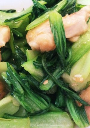 簡単★鶏肉と青梗菜のオイスターソース炒め-レシピのメイン写真