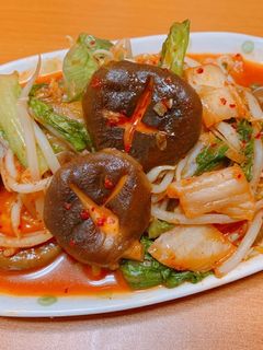 椎茸とレタスのキムぽん炒め-レシピのメイン写真