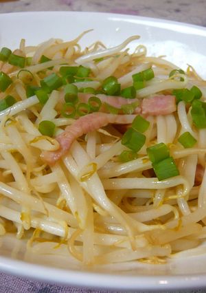 ぽん酢deもやしとベーコン炒め-レシピのメイン写真