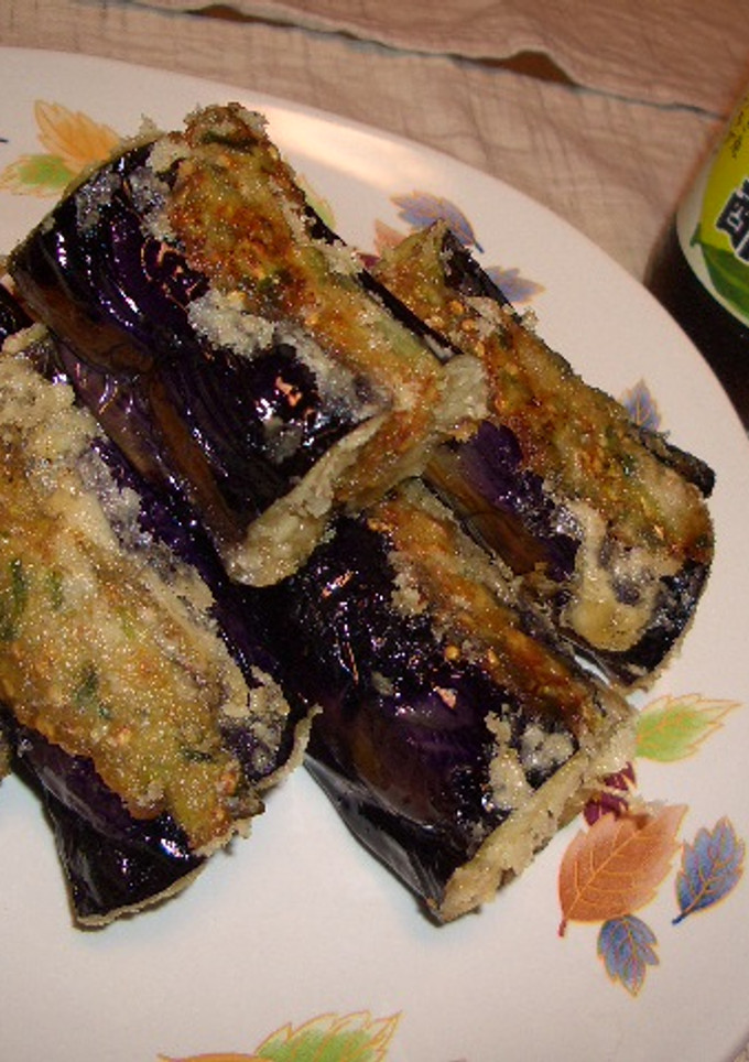 あまった餃子のタネで茄子のはさみ揚げ♪-レシピのメイン写真