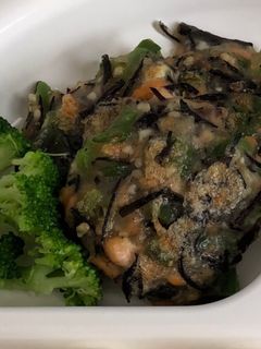 離乳食 鮭とひじきのおやき-レシピのメイン写真