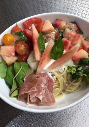桃たっぷりのぜいたく冷製パスタ-レシピのメイン写真