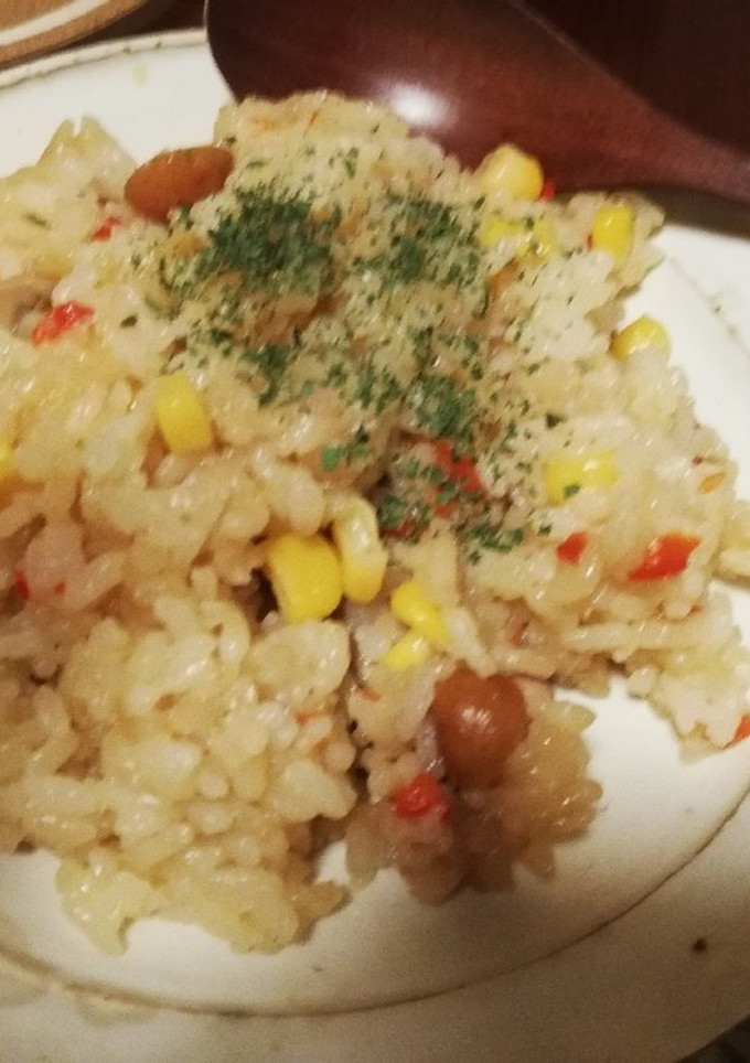 炊飯器で簡単エビピラフ-レシピのメイン写真