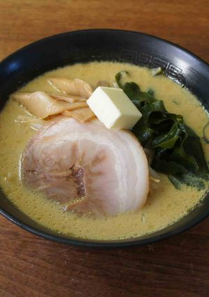 青森名物味噌カレー牛乳ラーメン-レシピのメイン写真