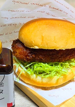 幸タレで濃厚コロッケバーガー-レシピのメイン写真