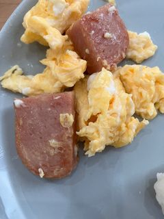 材料三つ!簡単スパムオムレツ-レシピのメイン写真