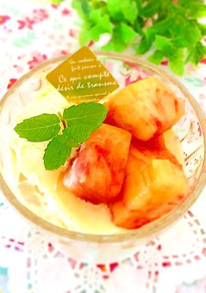 季節のフルーツ(桃)とバニラアイス♪-レシピのメイン写真