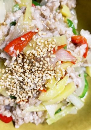 じゃがいもひき肉のレンジだけ青椒肉絲丼-レシピのメイン写真