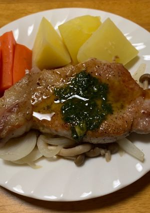 トンテキ(バジルソース)-レシピのメイン写真